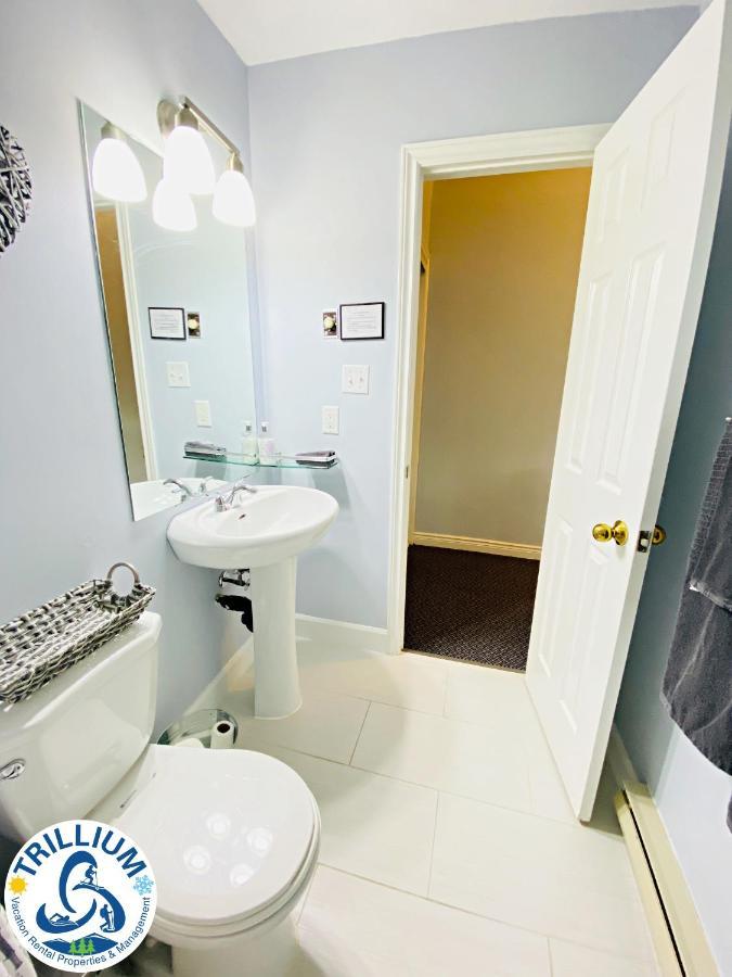 Cozy Studio Loft With 2 Baths Next To Slopes 블루마운틴 외부 사진